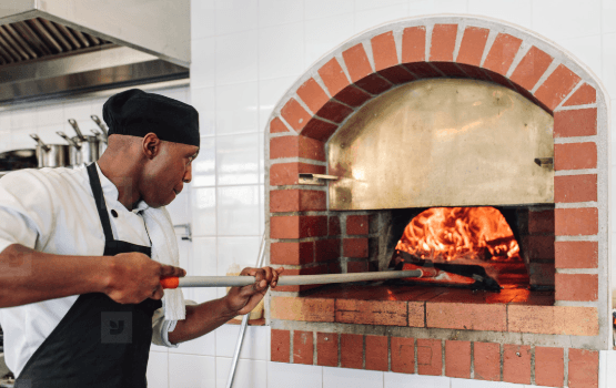 Wood fired oven De Uijlenes